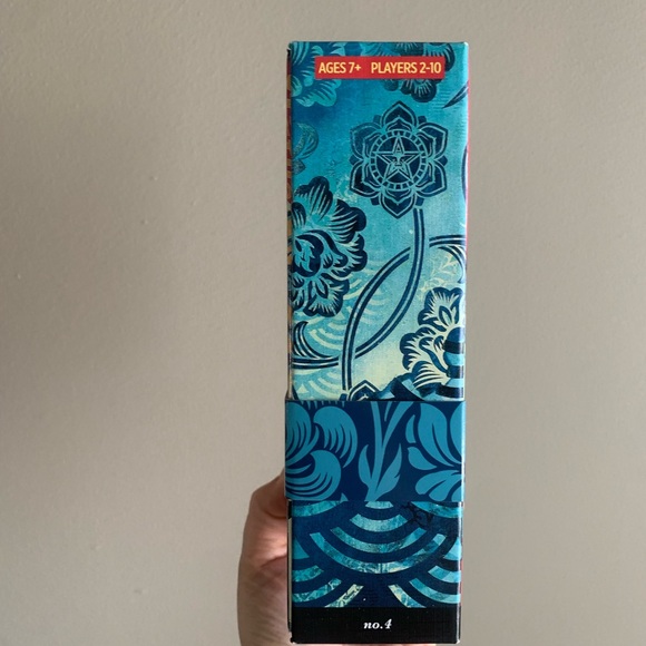 Obey Uno Playing Cards Deck Shepard Fairey Artiste Series (Brand New) - Picture 3 of 5